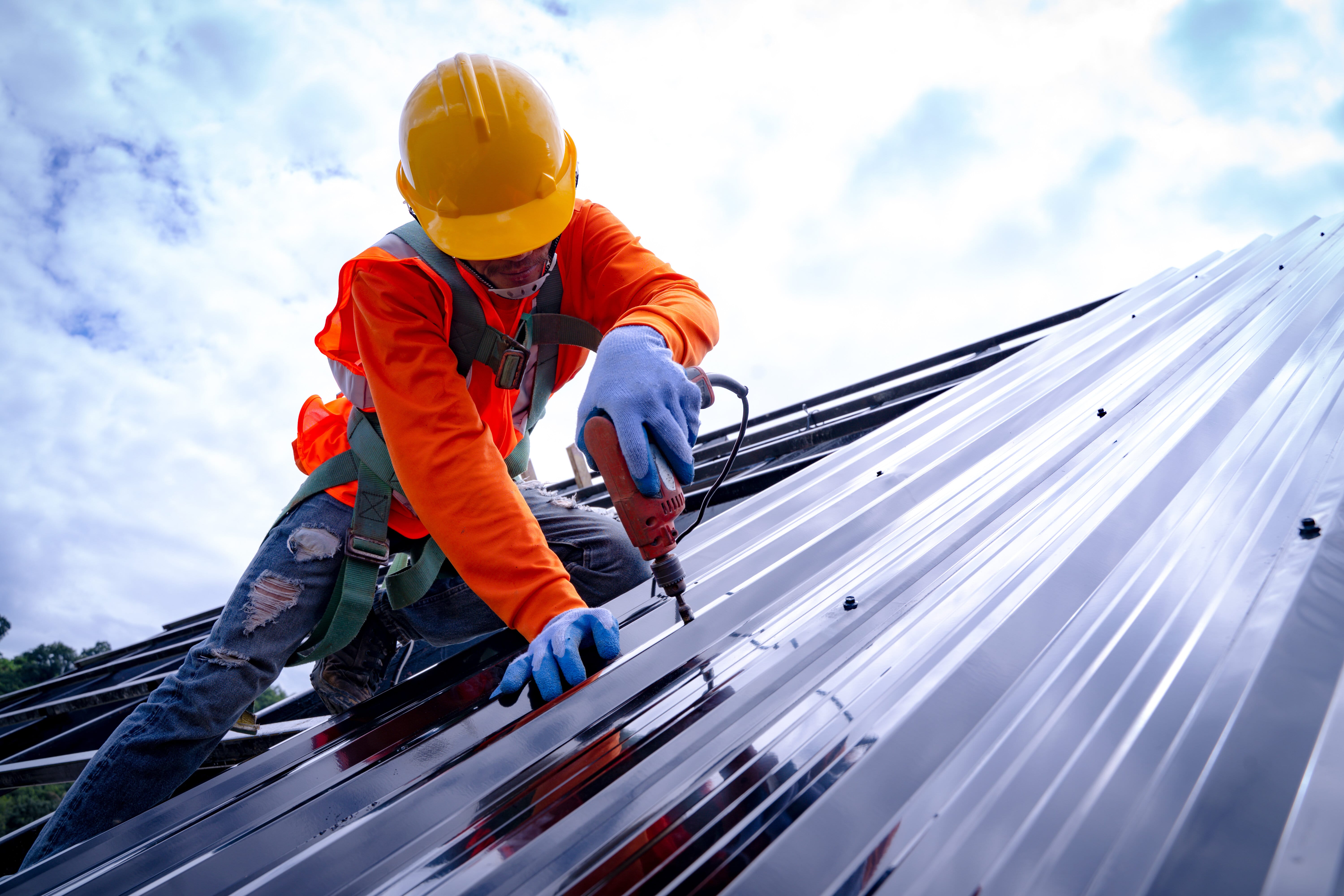 Employees for roofing